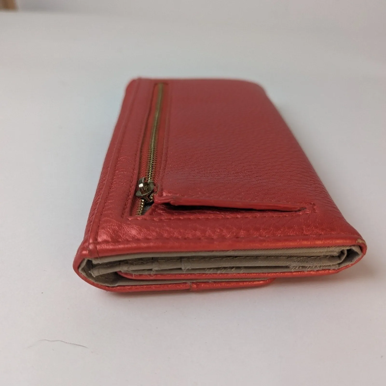 Adrienne Vittadini Pebbled Leather Wallet